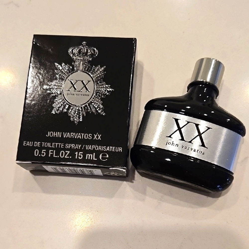 Brand New in box JOHN VARVATOS XX deluxe travel  EDT  15  M.  L